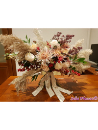 Buchet cu wedding white roses, crizanteme si ilex 1_119409873