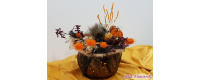 Dovleac de Halloween cu structura spiderweb decorata cu flori stabilizate si dovlecei din catifea a_1545953848